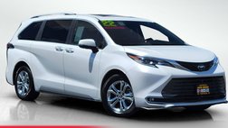 2022 Toyota Sienna Platinum 7-Passenger