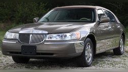2001 Lincoln Town Car Signature