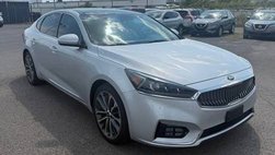 2017 Kia Cadenza Technology