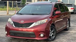 2017 Toyota Sienna SE 8-Passenger