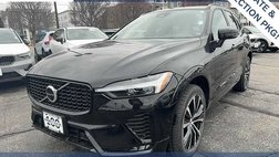 2023 Volvo XC60 B5 Plus Dark Theme