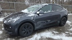 2025 Tesla Model Y Long Range