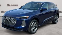 2025 Audi Q5 quattro Premium TFSI