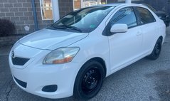 2011 Toyota Yaris Base