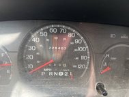 2004 Ford Crown Victoria LX