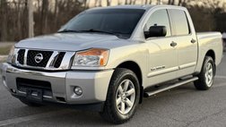 2014 Nissan Titan SV