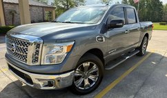 2017 Nissan Titan SV