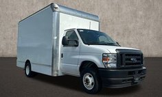 2024 Ford E-Series E-450 SD