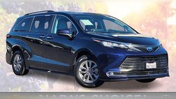 2023 Toyota Sienna XLE