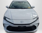 2025 Toyota Camry Hybrid LE