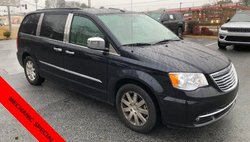 2011 Chrysler Town and Country Touring-L