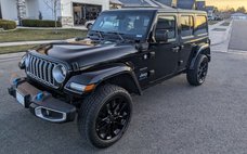 2024 Jeep Wrangler Sahara 4xe