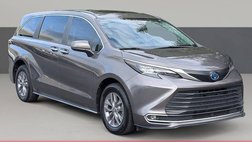 2024 Toyota Sienna XLE