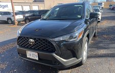 2024 Toyota Corolla Cross LE