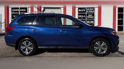 2017 Nissan Pathfinder SV
