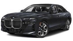 2023 BMW 7 Series 740i