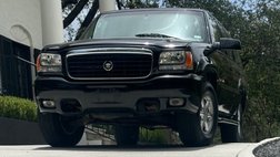 1999 Cadillac Escalade Base