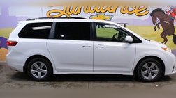 2020 Toyota Sienna LE