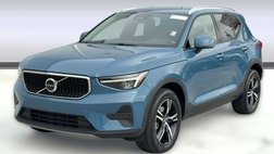 2023 Volvo XC40 B4 Core