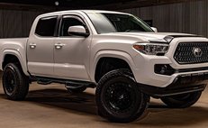 2019 Toyota Tacoma SR