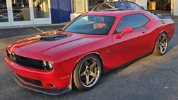 2016 Dodge Challenger 392 HEMI Scat Pack Shaker