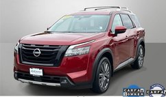 2022 Nissan Pathfinder SL