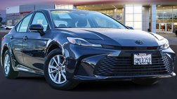 2025 Toyota Camry Hybrid LE