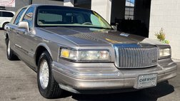 1995 Lincoln Town Car Signature