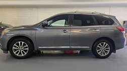 2016 Nissan Pathfinder SL