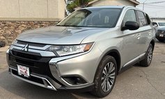 2020 Mitsubishi Outlander ES