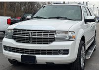 2013 Lincoln Navigator Base