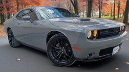 2017 Dodge Challenger SXT