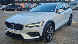 2024 Volvo V60 Cross Country B5 Plus