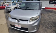 2013 Scion xB 5-Door Wagon 5-Spd MT