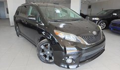 2011 Toyota Sienna SE 8-Passenger