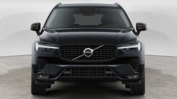 2025 Volvo XC60 B5 Core Dark Theme