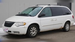 2005 Chrysler Town and Country Touring