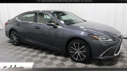 2025 Lexus ES 300h Base