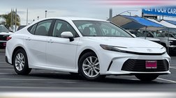 2025 Toyota Camry LE FWD