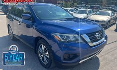 2020 Nissan Pathfinder S
