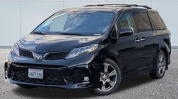 2020 Toyota Sienna SE Premium 8-Passenger