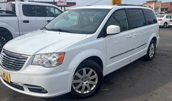 2016 Chrysler Town and Country Touring
