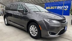 2017 Chrysler Pacifica Touring L FWD