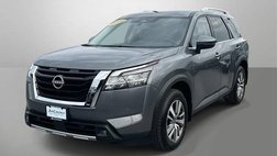 2022 Nissan Pathfinder SL