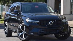 2025 Volvo XC60 B5 Ultra Dark Theme