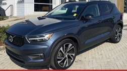 2022 Volvo XC40 T5 R-Design