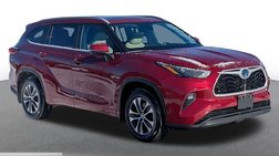 2023 Toyota Highlander Hybrid XLE