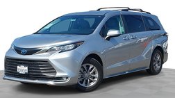 2023 Toyota Sienna XLE