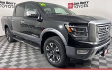2024 Nissan Titan Platinum Reserve