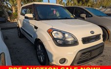 2013 Kia Soul +